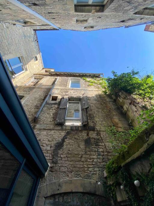 Sublime Appartement Typique Hypercentre Caen Exteriör bild