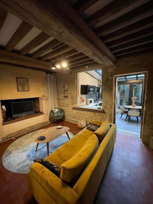 Sublime Appartement Typique Hypercentre Caen Exteriör bild